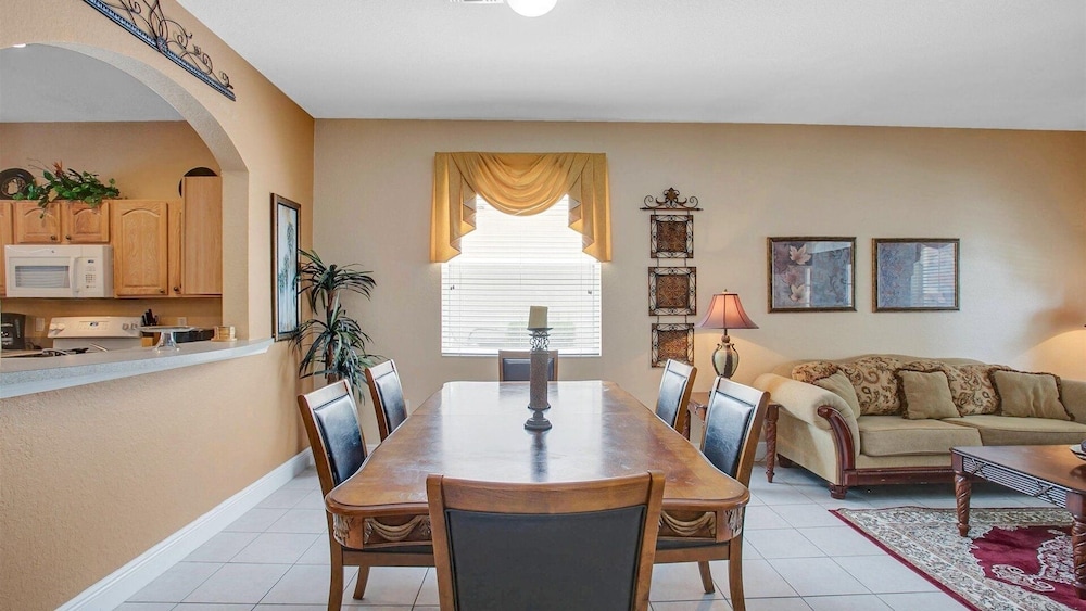 Windsor Hills Resort 6 Bedroom Home with Water Views 6 Home
