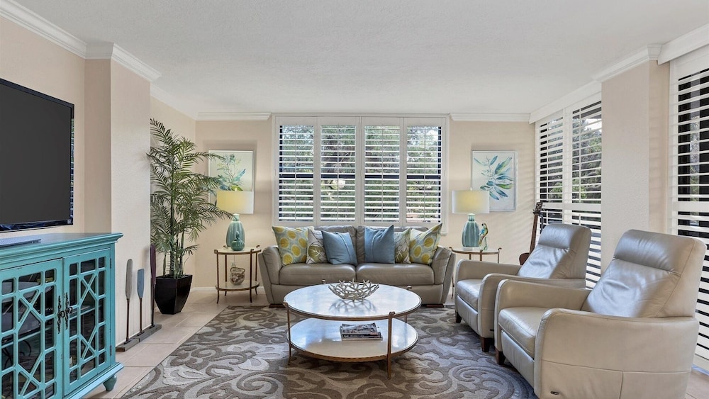 Anchorage Resort 2nd Floor 2 Bedroom Condo Facing IntraCoastal Waters 2 Condo