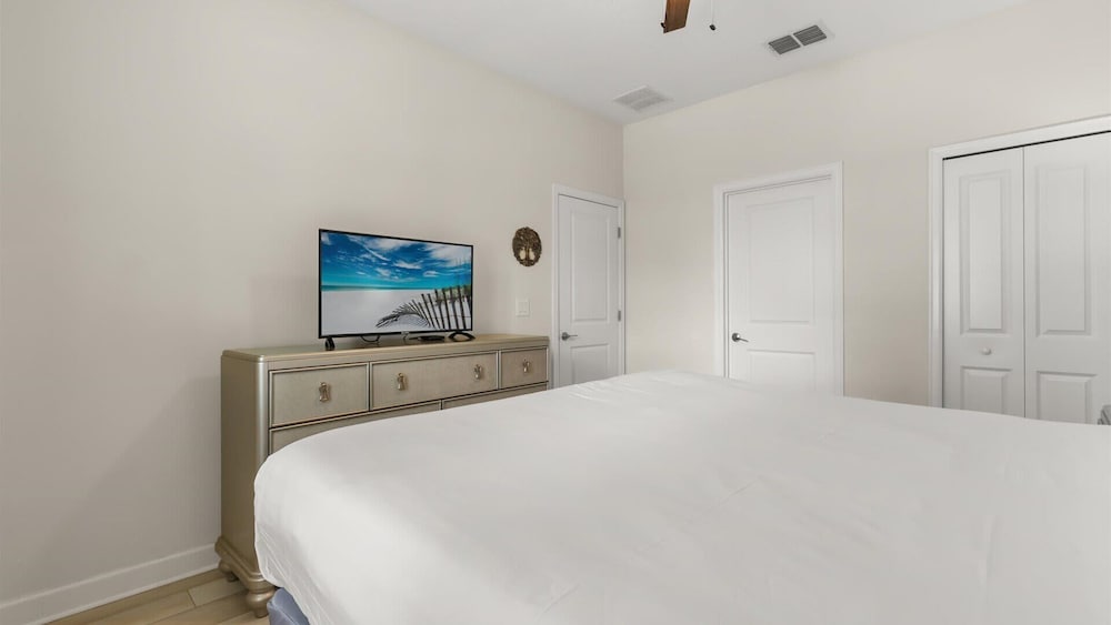 Championsgate Family Homepool, Hot Tub & Cinema