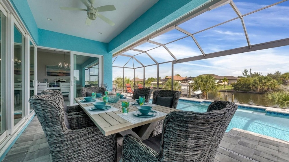 South Gulf Cove 3 Bedroom Canal Pool Home 3 Home