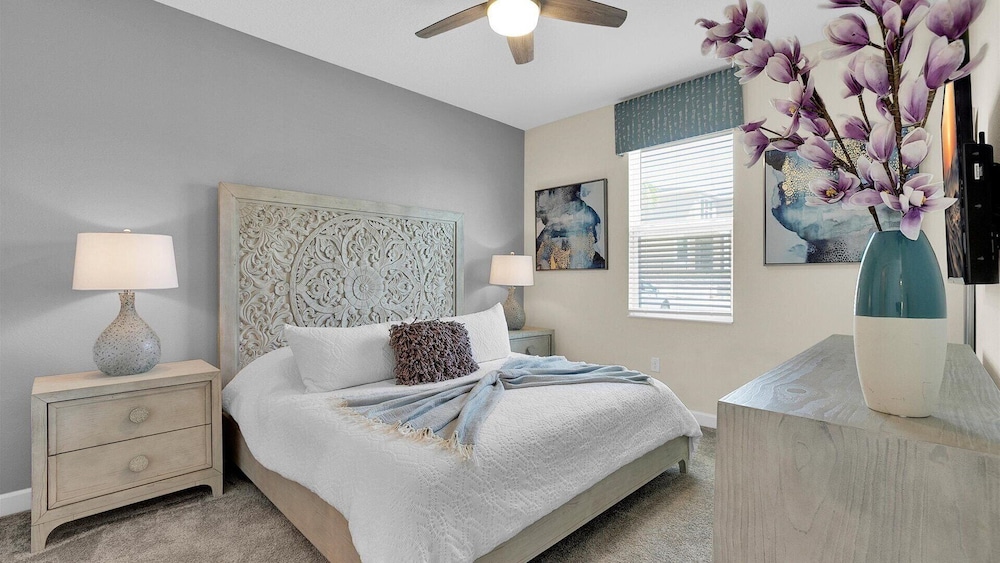 Championsgate 8 bedroom, Game room, Pool, Theater 8 Home