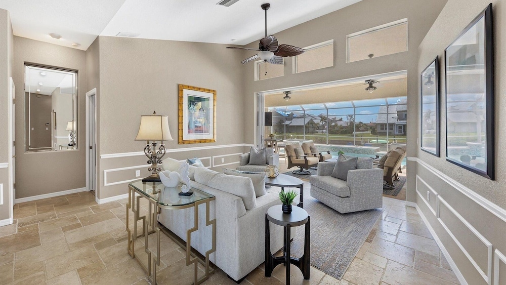 Waterfront Punta Gorda Isles 3 Bedroom pool hot tub, dock, bikes office 3 Home