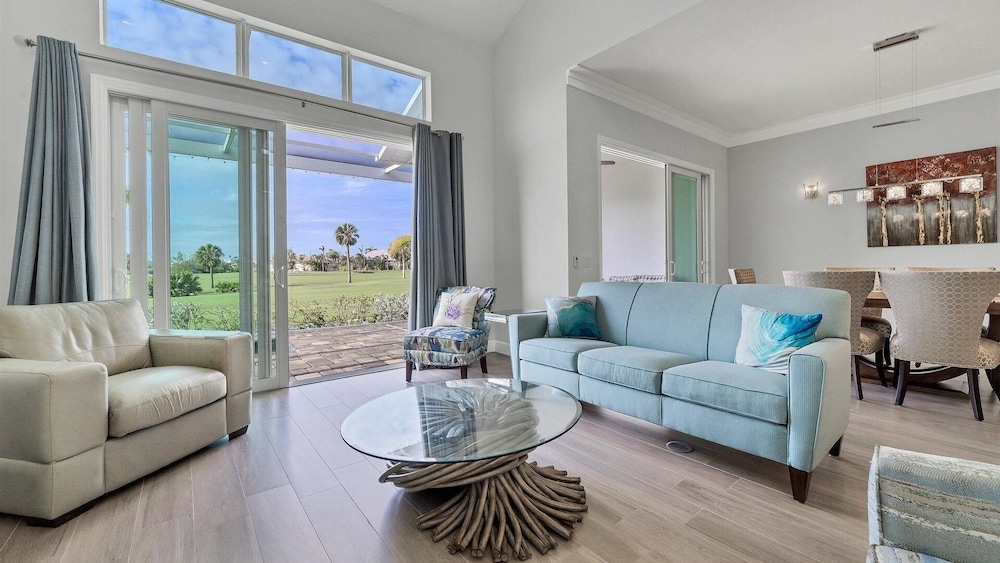 Golf Course View, Private Pool/hot Tub, Punta Gorda Isles 2 Bedroom Townhouse
