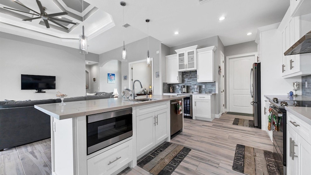 South Gulf Cove 3 Bedroom Canal Pool Home 3 Home