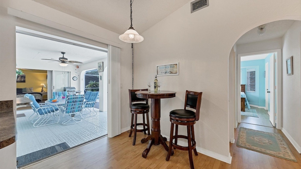Quiet Deep Creek 3 Bedroom Private Pool Home 3 Home