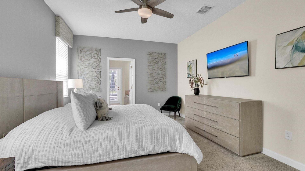 Championsgate 8 bedroom, Game room, Pool, Theater 8 Home
