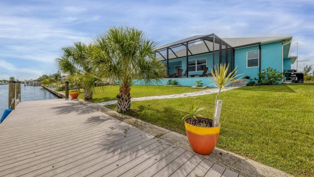 South Gulf Cove 3 Bedroom Canal Pool Home 3 Home