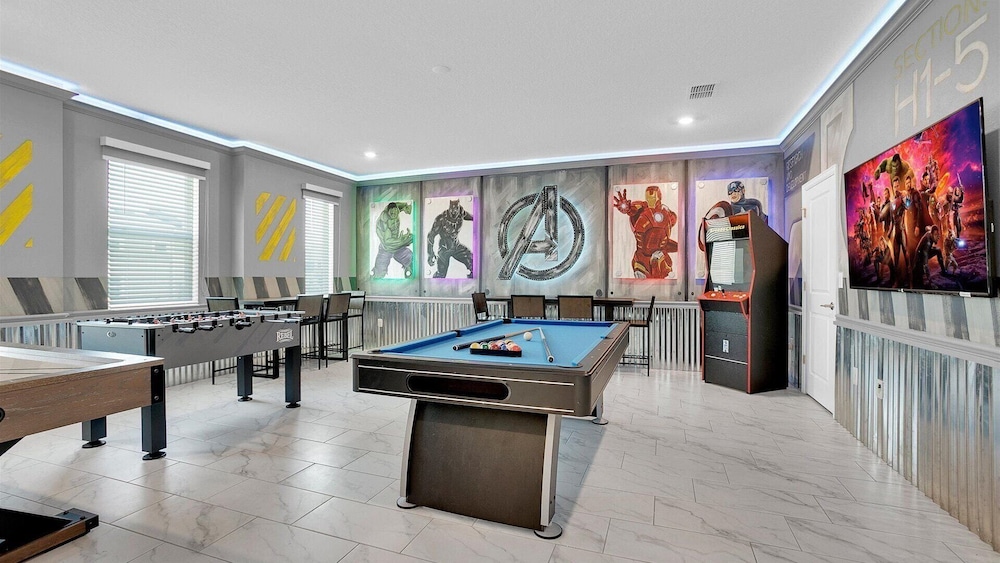 Championsgate 8 bedroom, Game room, Pool, Theater 8 Home