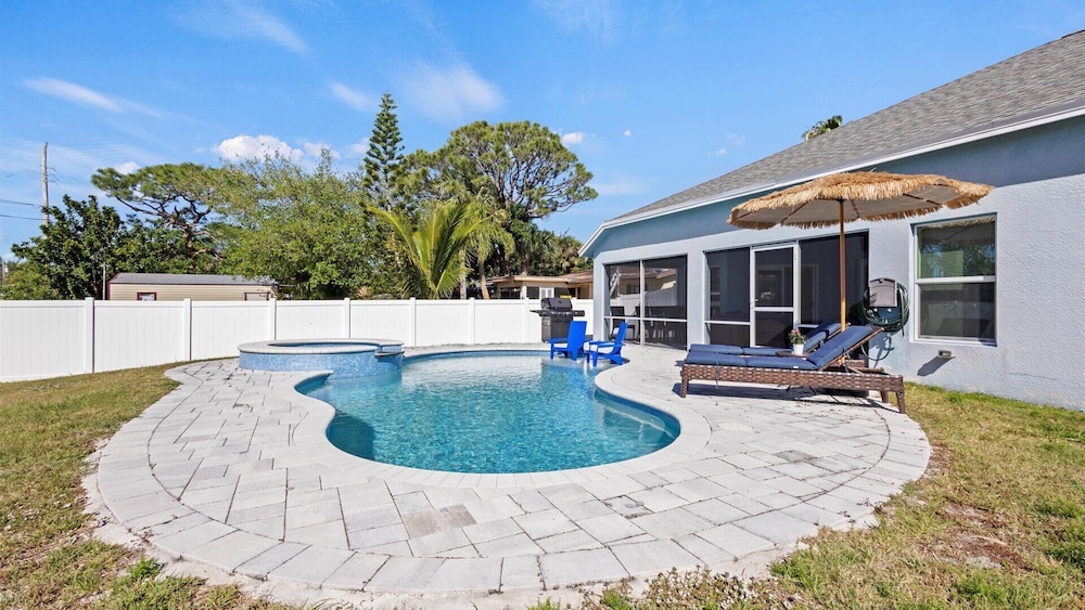 Gem of Jensen Beach