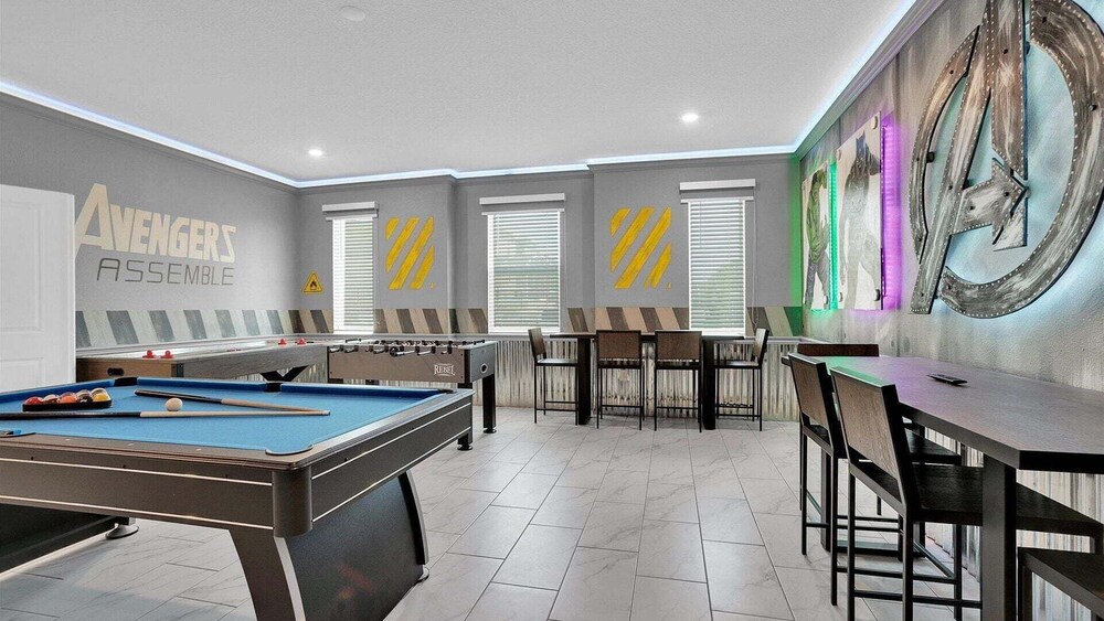 Championsgate 8 bedroom, Game room, Pool, Theater 8 Home