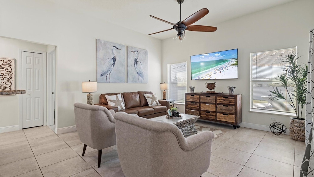 Gem of Jensen Beach