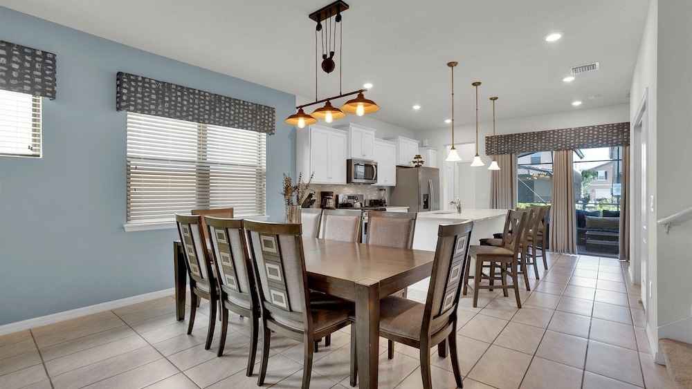 Solterra Resort 5 bedroom Private Pool/Spa Home 5 Home