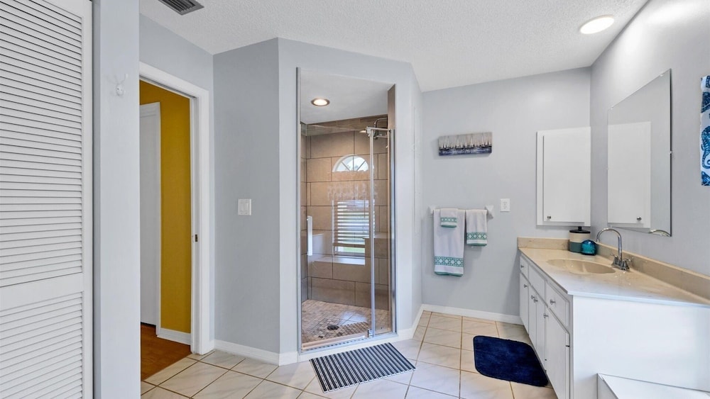 Quiet Deep Creek 3 Bedroom Private Pool Home 3 Home