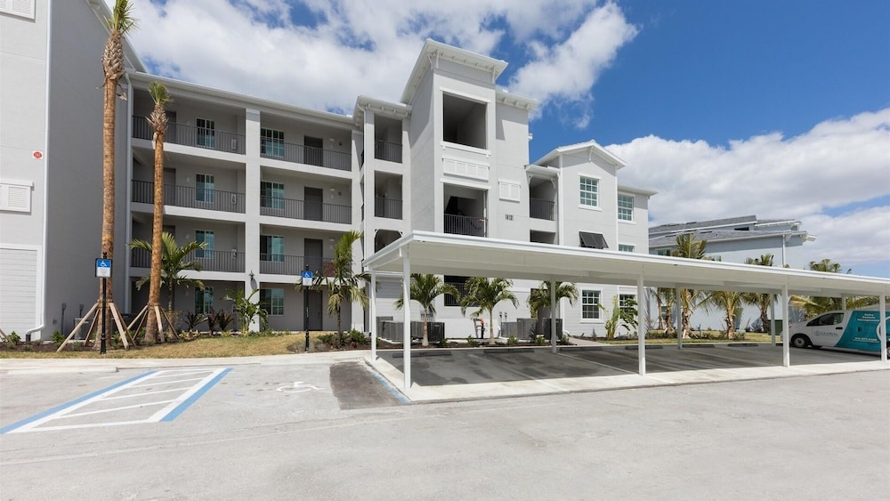 30-night Min 3 Bdrm 2nd Floor Heritage Landing Golf Club Transfer Included! 3 Bedroom Condo