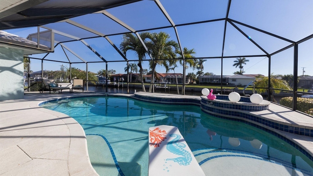 Punta Gorda Isles Private Pool/spa Home On Canal/ Bikes 3 Bedroom Home