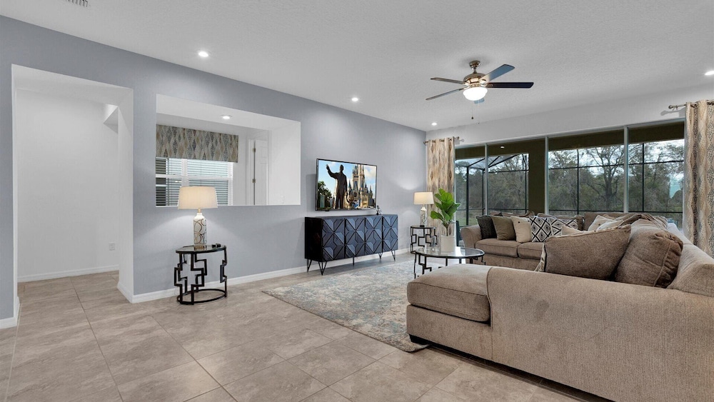 Solara Resort 8 Bedroom Private Pool Home 8 Home