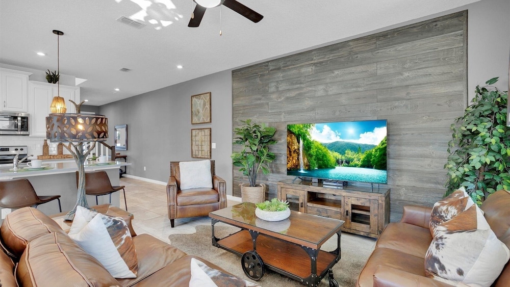 Solara Resort 5 Bedroom Private Pool Townhome 5 Townhouse