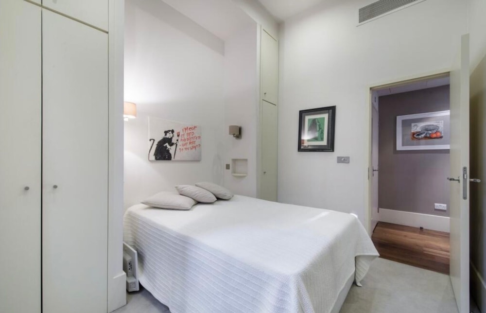 4 Guests & Central - Pet Friendly - Maddox Street