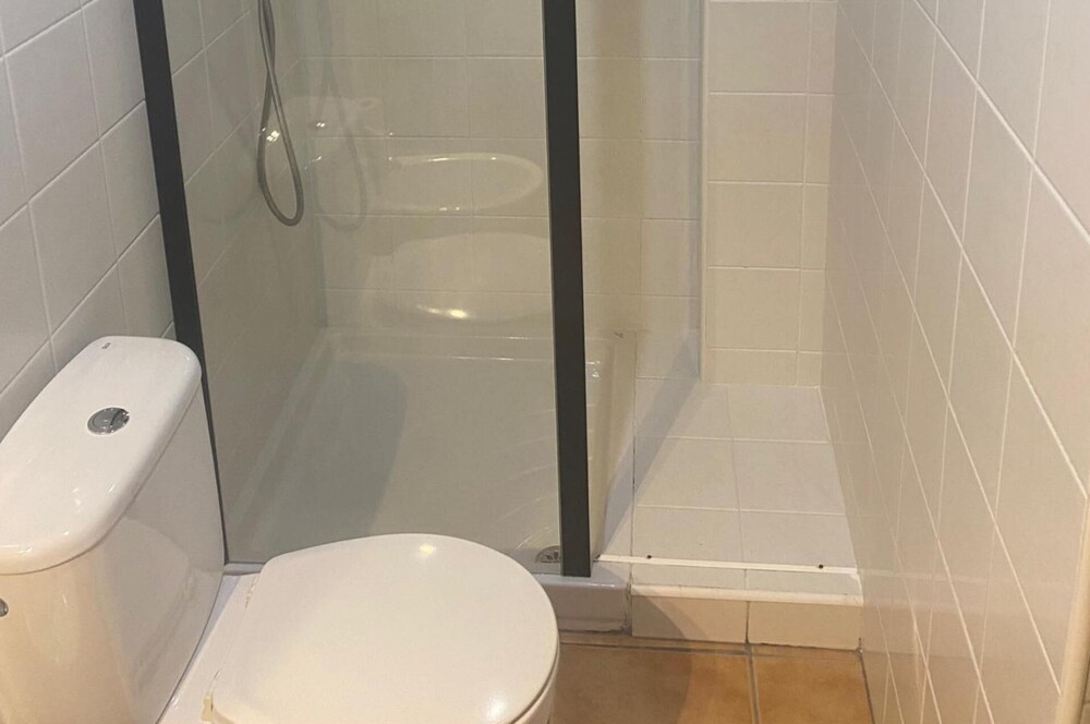 3 Bed Apartment Sleeps 6 With Shared Pool
