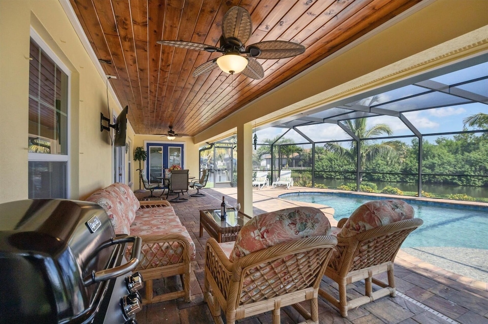 South Gulf Cove 3 Bedroom Canal Pool Home 3 Home