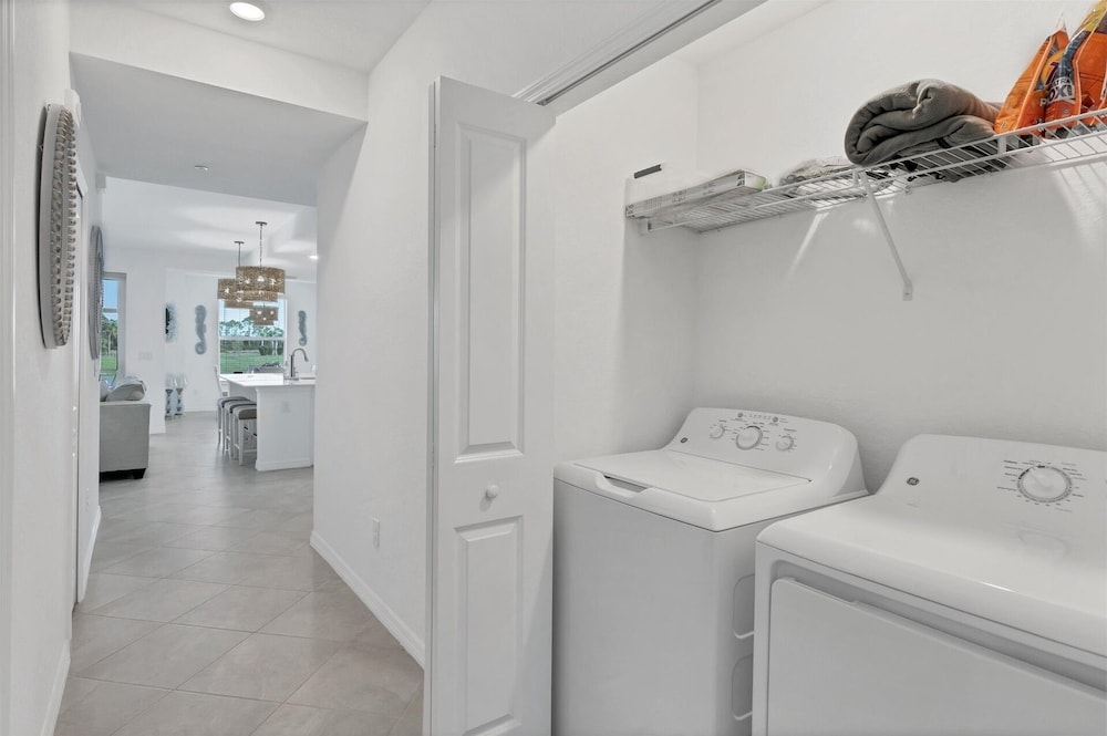 Heritage Landing Golf Club 27 night minimum 2 Bedroom Condo 2 Condo