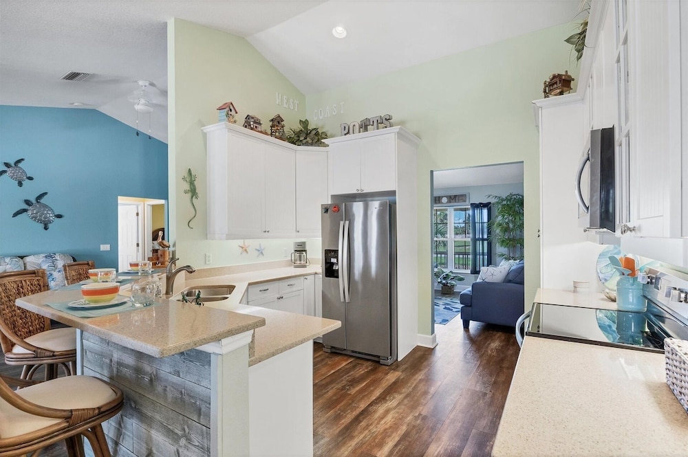 South Gulf Cove 3 Bedroom Canal Pool Home 3 Home