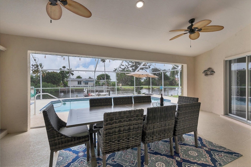 Punta Gorda 3-Bedroom Canalfront Pool Vacation Home with Dock 3 Home