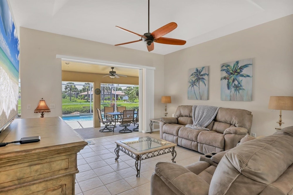 Rotonda West Private Pool Vacation Home On Canal 3 Bedroom Home