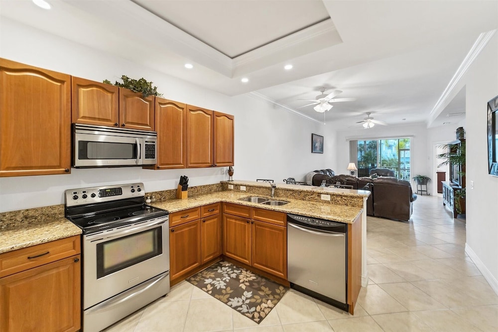 Punta Gorda 3-Bedroom Canalfront Vacation Condo with Dock 3 Condo