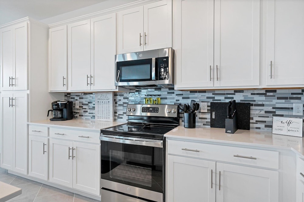 Punta Gorda Vacations - 14151 Heritage Landing Blvd - Property Image 28