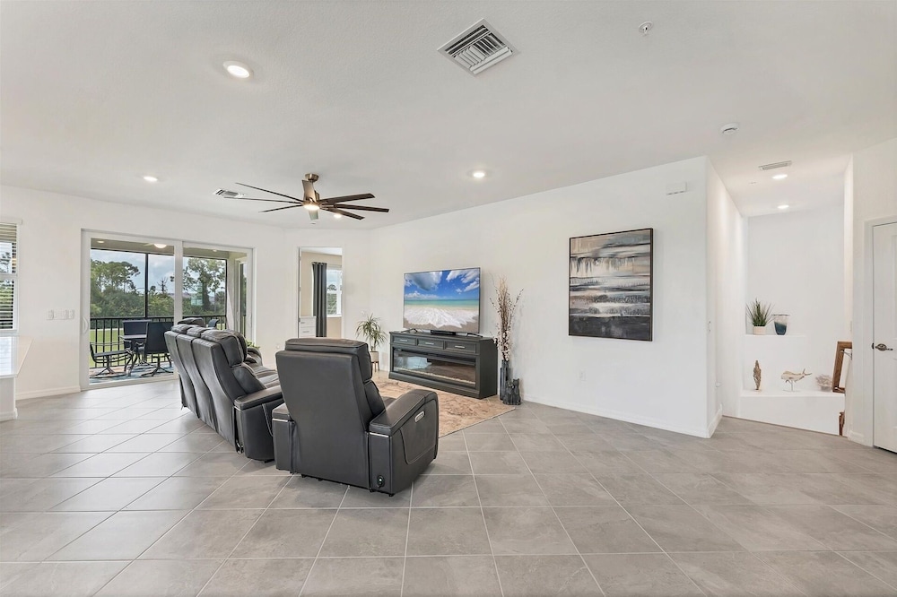 27-night Min 3 Bdrm 2nd Heritage Landing Social Transfer Included! 3 Bedroom Townhouse