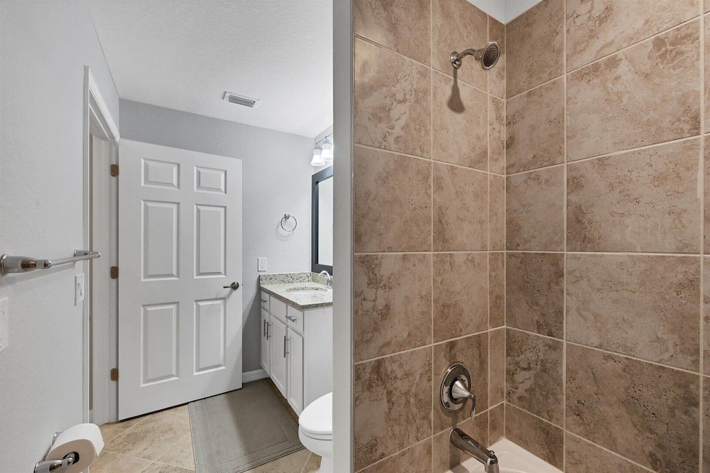 14071 Heritage Landing Blvd 324