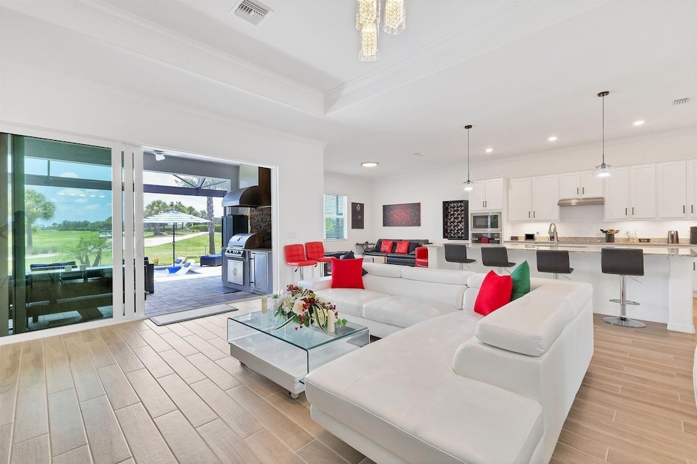 Private Pool Home With Golf Course View Heritage Landing Golf Resort - 30 Night Minimum 3 Bedroom Home