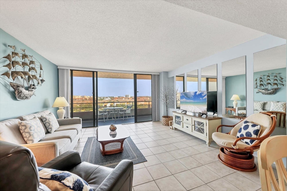 6415 Midnight Pass Rd #801
