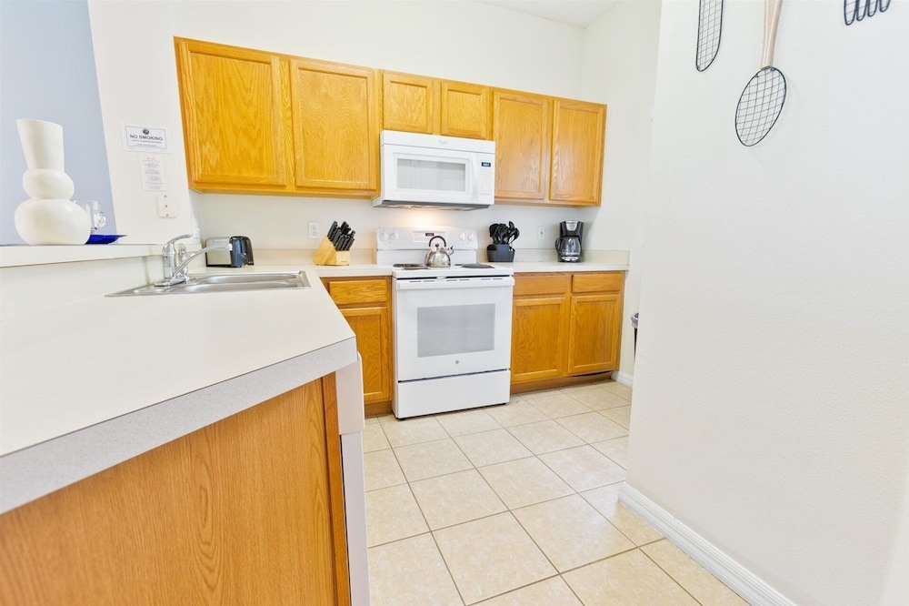 Emerald Island Resort 3 Bedroom Townhome Close to Disney! 3 Townhouse