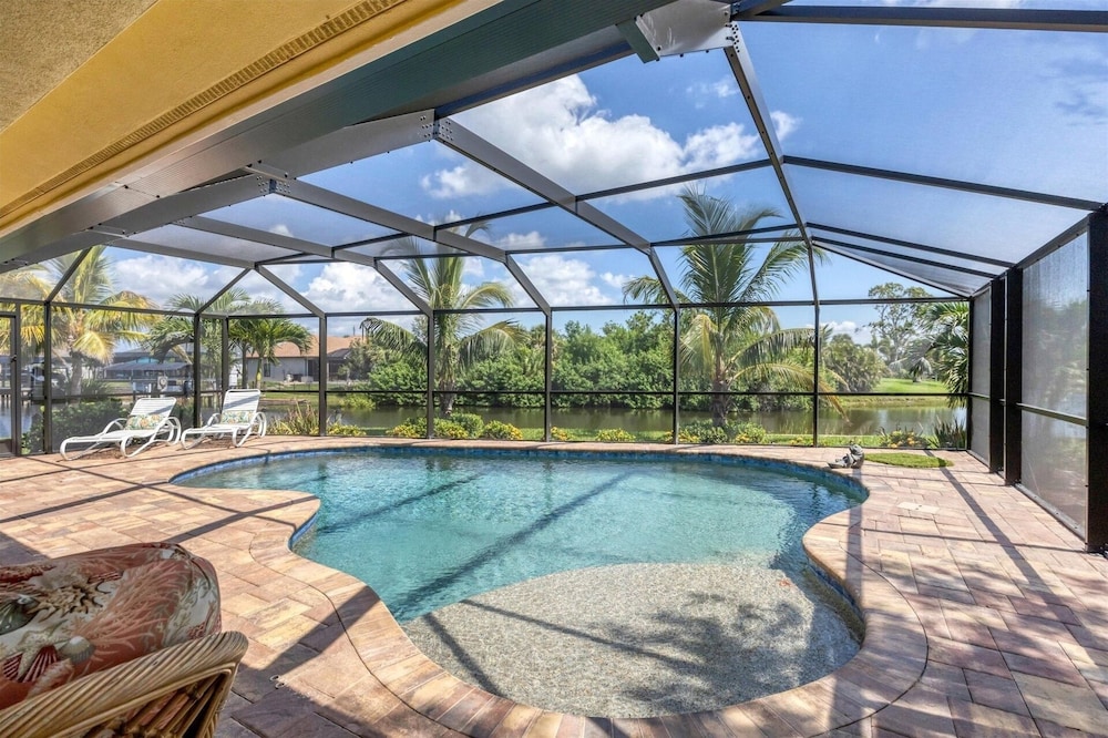 South Gulf Cove 3 Bedroom Canal Pool Home 3 Home