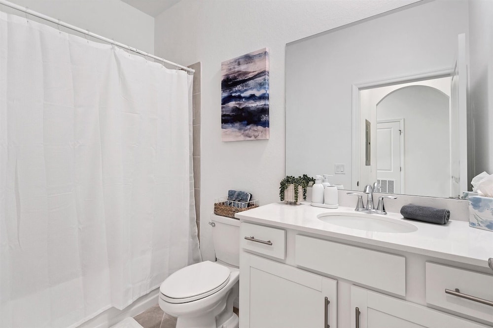 Heritage Landing Golf Club 30 night minimum 2 Bedroom Condo 2 Condo