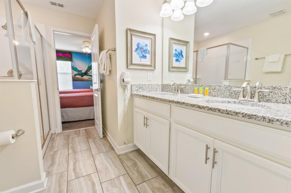 Championsgate Resort 9 Bedroom Private Pool+Spa Home 9 Home
