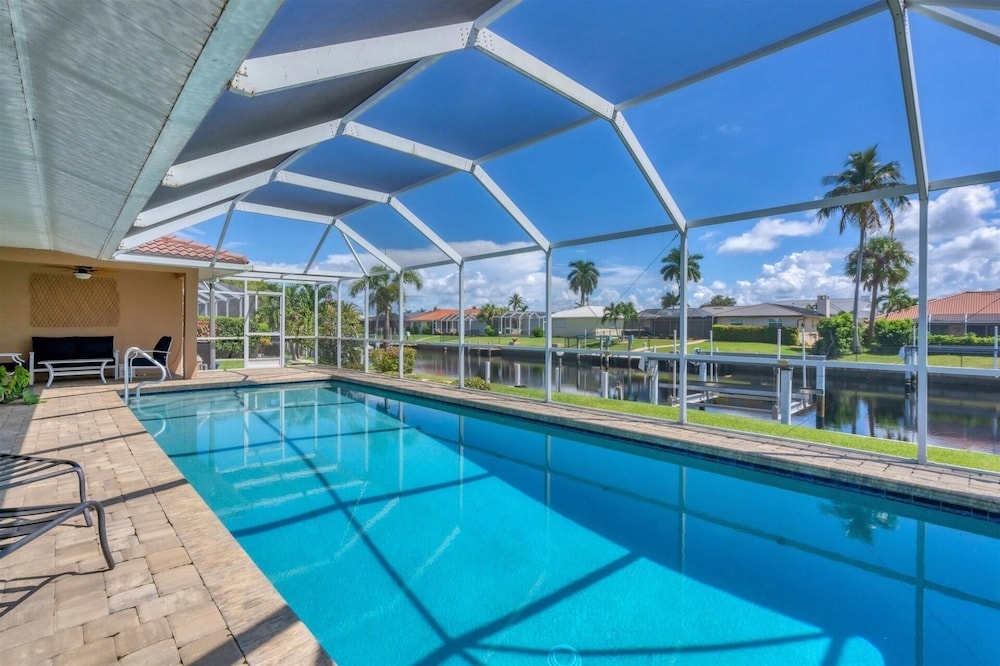 Punta Gorda Isles 3br Private Pool Home On Canal 3 Bedroom Home