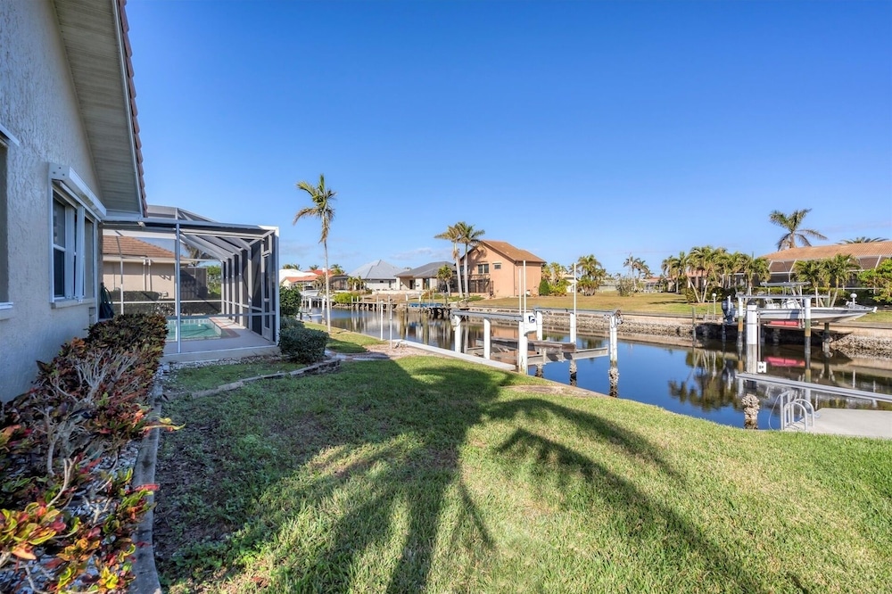 Punta Gorda 3-Bedroom Canalfront Pool Home with Dock 3 Home