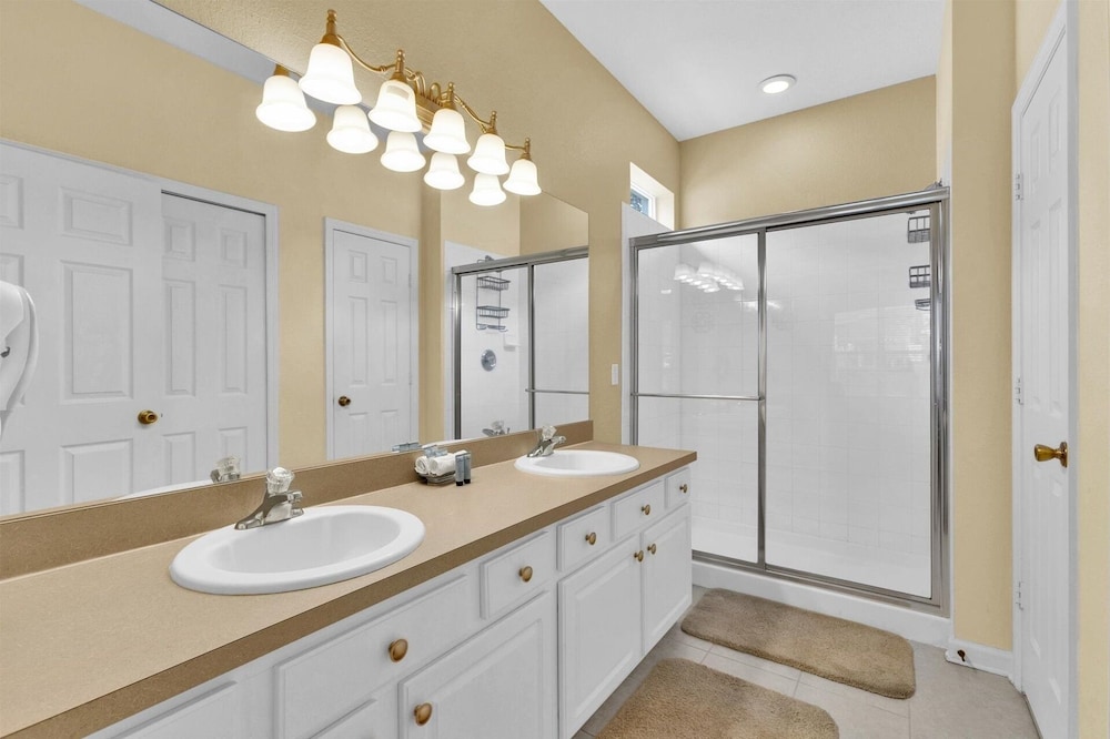 Windsor Hills Resort 5 Bedroom Private Pool+Spa Home 5 Home