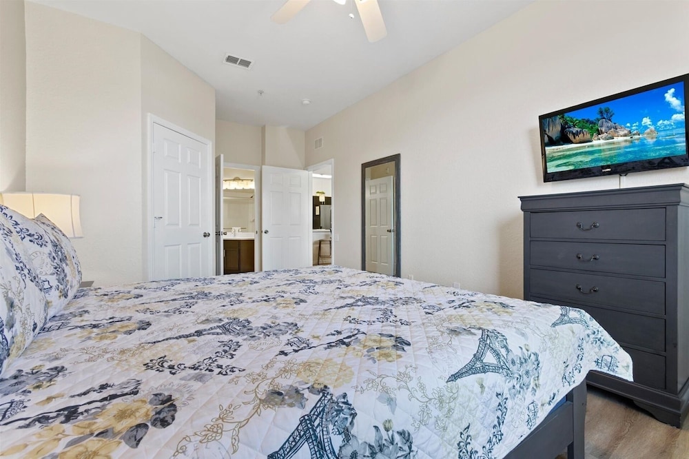 Windsor Hills Resort 3 Bedroom 4th Floor Condo with Resort Amenity Access 3 Condo