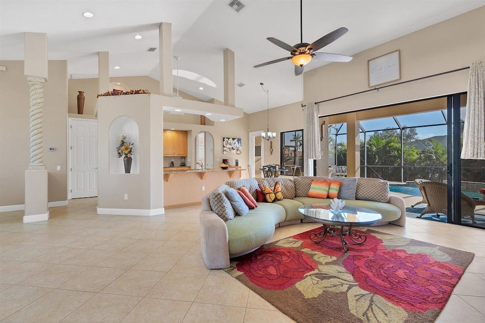 Cape Coral 4 Bedroom Private Pool Home 4 Home