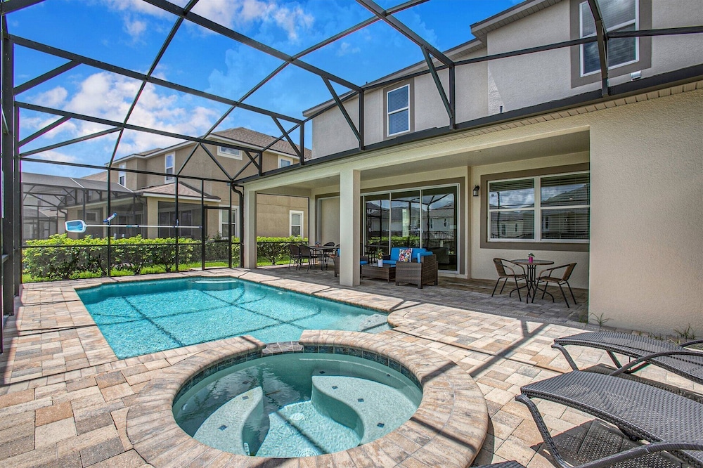 1749 Caribbean View Terrace