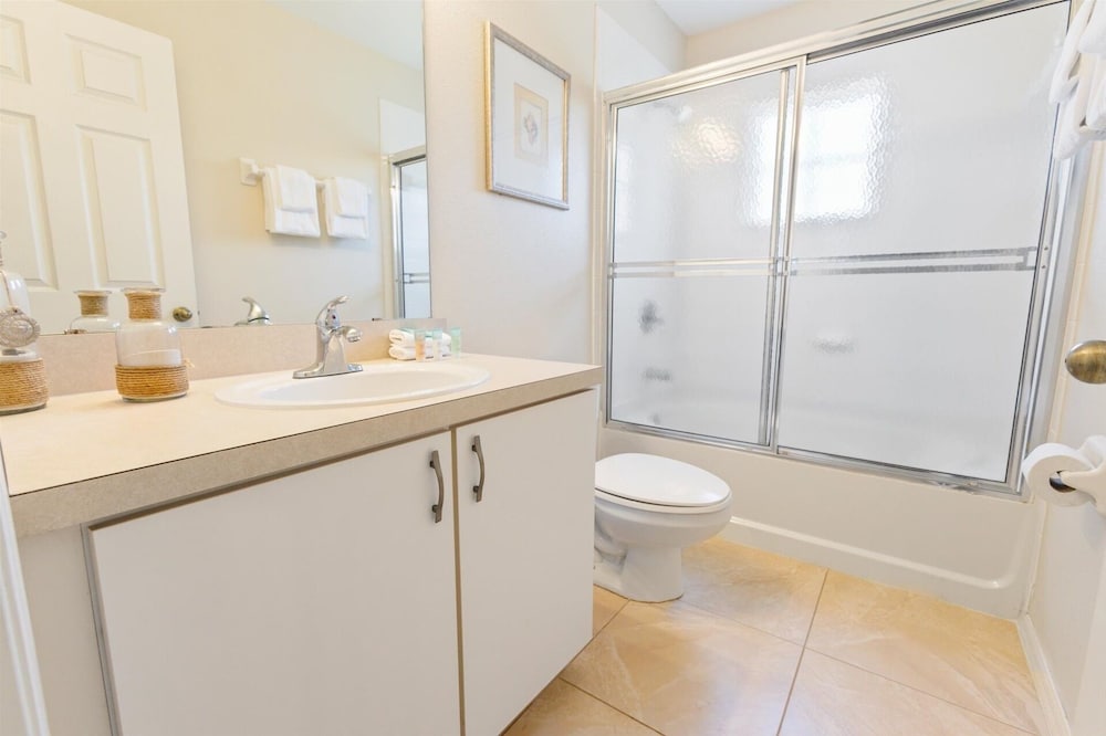 Emerald Island Resort 4 Bedroom Townhome Close to Disney! 4 Townhouse