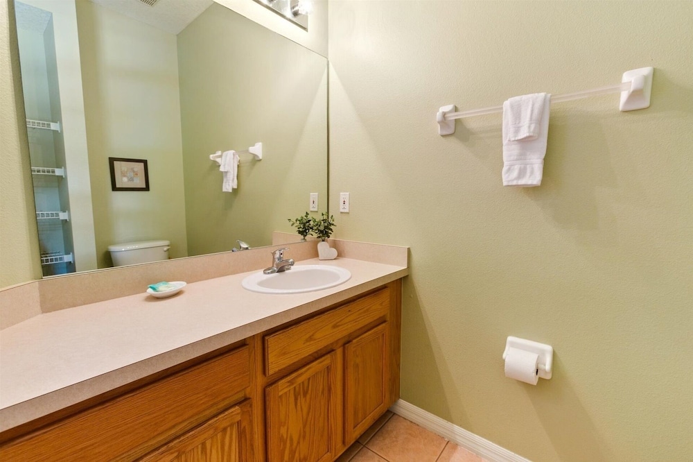 Emerald Island Resort 3 Bedroom Townhome Close to Disney! 3 Townhouse