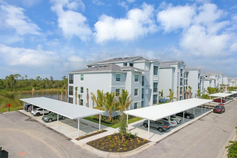 Punta Gorda Vacations - 14151 Heritage Landing Blvd - Property Image 8