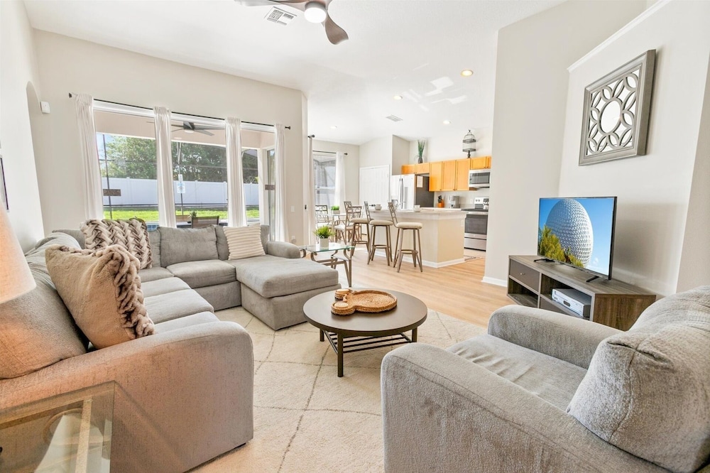 Windsor Palms Resort 4 Bedroom Private Pool Home 4 Home