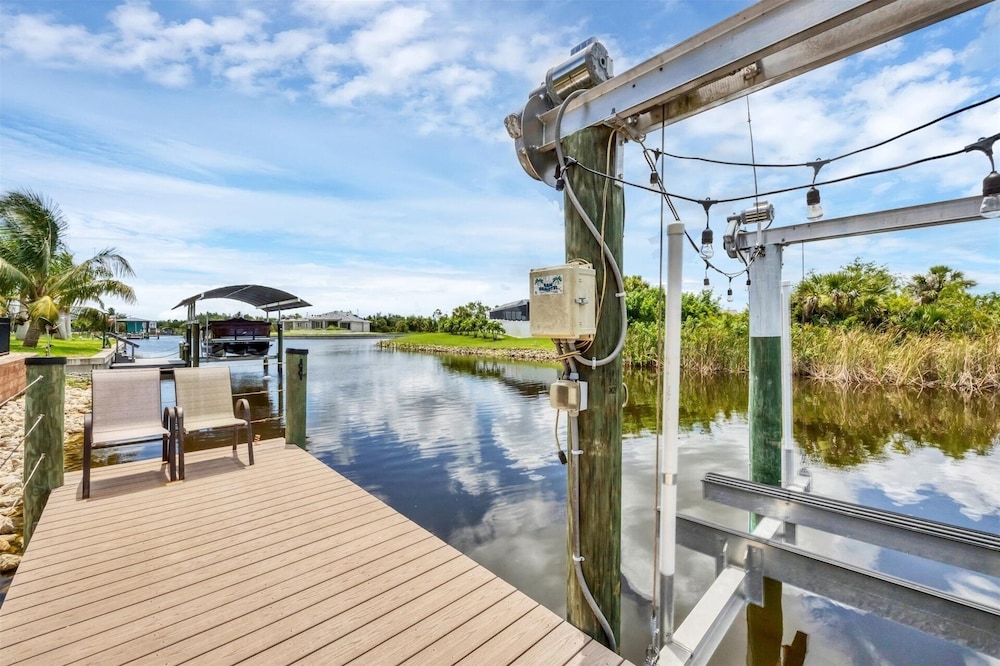 South Gulf Cove 3 Bedroom Canal Pool Home 3 Home