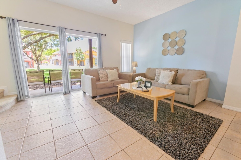 Emerald Island Resort 3 Bedroom Townhome Close to Disney! 3 Townhouse